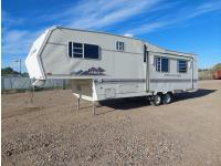 1994 Nu-Wa Discovery 30 Ft T/A 5th Wheel Travel Trailer