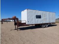 2006 Custombuilt 37 Ft Fifth Wheel T/A Trailer