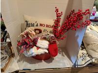 Christmas Tin with Cushion and Blanket