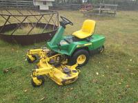 John Deere F525 Front Mount Lawnmower