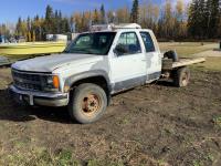 2000 Chevrolet 3500 4X4 Extended Cab Pickup Truck