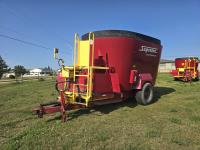 2010 Supreme 500T Vertical Feed Mixer