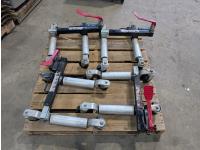 (4) Motomaster Hydraulic Positioning Jacks