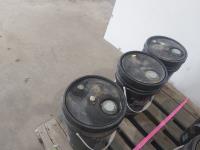 (3) 5L Tellus S2MX22 Hydraulic Oil