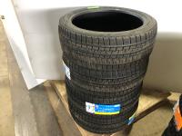 (4) Habilead Showshoes AW33 245/40R20 Winter Tires