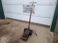 Blackhawk 20 Ton Air Hydraulic Truck Service Jack