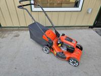 Husqvarna LC 151 22 Inch Gas Mower