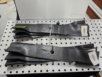 Qty of (6) 16-1/4 Inch Mower Blades