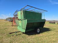 Portable 250 bu ± Calf Creep Feeder with Creep Panels