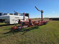 2005 Bourgault 1650RBM Self Loading T/A Bale Wagon