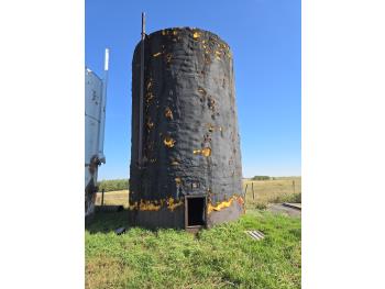 Appx 1000 Barrel Tank Grain Bin Conversion