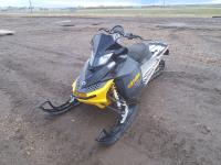 2009 Ski-doo Summit 800 Snowmobile