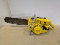 McCulloch 250 Gas Powered Chainsaw