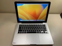 Apple Macbook Pro Laptop