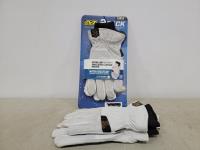 (2) Pairs of Insulated Leather Work Gloves - Size Large