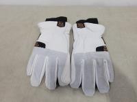 (1) Pair of Insulated Leather Work Gloves - Size Large