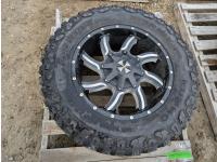 Kumho Road Venture 35X12.5R20 Lt Tire On 20 Inch Aluminum Rim with 8X6.5 Inch Bolt Pattern