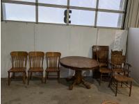 Wooden Kitchen Table with Leaf and (6) Chairs