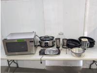 Panasonic Microwave, Crockpot and Qty of Pans