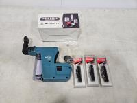 Makita 18V Dust Extractor, Flashlights, Cord Grips