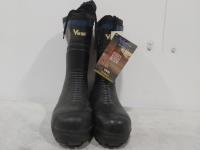 Viking Size 9 Steel Toe Rubber Boots