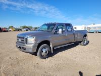 2005 Ford F350 Lariat 4X4 Crew Cab Dually Pickup Truck