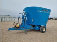 Supreme 600 S/A Single Screw Mixer Feed Wagon