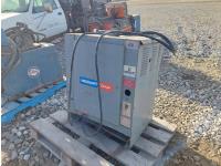 Hobart 3R24-900 Forklift Charger