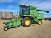 1979 John Deere Turbo 7720  Combine