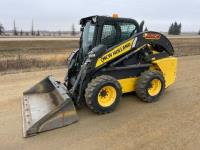 2015 New Holland L223 Series 200 Skid Steer