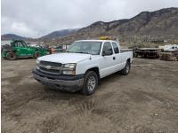 2005 Chevrolet Silverado 1500 4X4 Extended Cab Pickup Truck