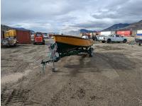 1962 17 Ft Wood Cruiser Boat & Trailer