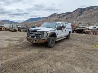 2012 Ford F350 Platinum 4X4 Crew Cab Pickup Truck