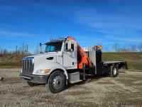 2007 Peterbilt 335 S/A Day Cab Picker Truck