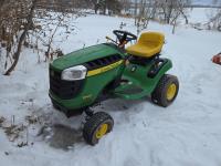 2011 John Deere D100 Lawn Tractor