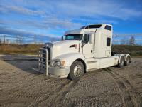 2009 Kenworth T600 T/A Sleeper Truck Tractor