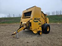 2010 Vermeer 605 Super M Round Baler