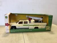 Die Cast John Deere Service Truck