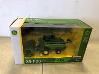 John Deere X9 1100 Die Cast Combine