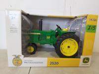 John Deere 2520 Die Cast Tractor