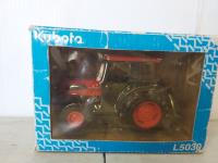 Kubota L5030 Die Cast Tractor