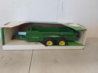 John Deere Die Cast Hydra Spreader