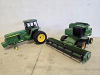 John Deere 4960 Die Cast Tractor & Titan Ii Combine