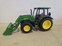 John Deere 5125 R Die Cast Tractor