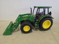 John Deere 5125 R Die Cast Tractor