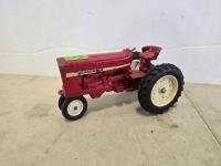 International Die Cast Tractor