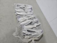 (8) Pairs of Endura Gloves - Size XS