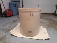 Rare Vintage Medalta 20 Gallon Crock