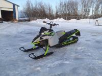 2018 Arctic Cat M8000 Snowmobile