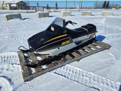 1979 Skidoo Everest 500 Snowmobile